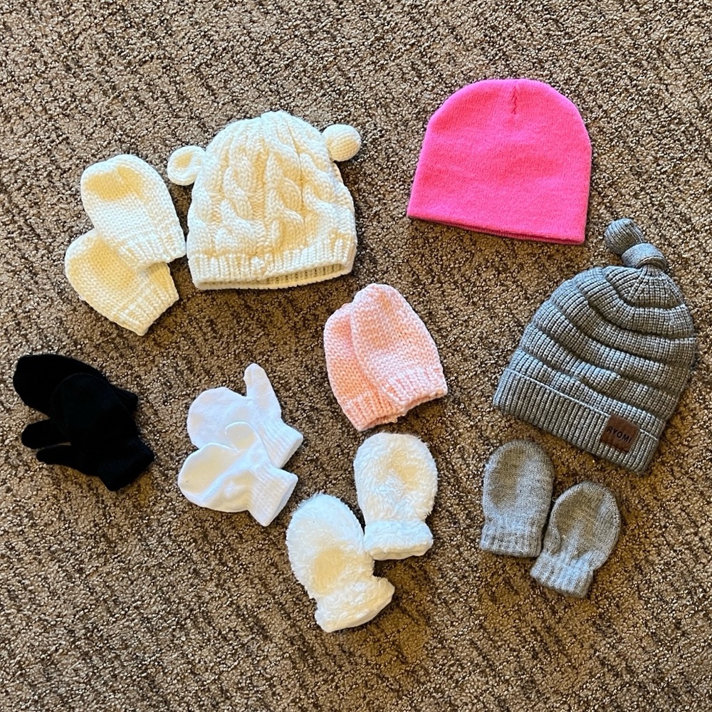 Kids Knit Beanie & Mittens Set (Size NB-6M)